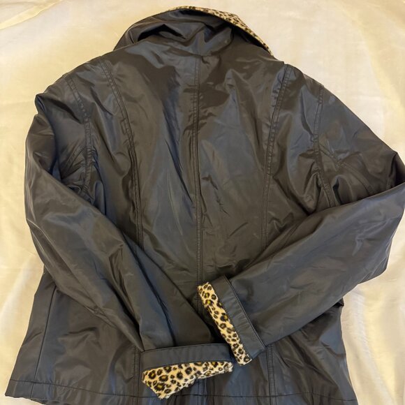 Vintage 90s /early Y2K Leopard-trim Bomber - Picture 5 of 7